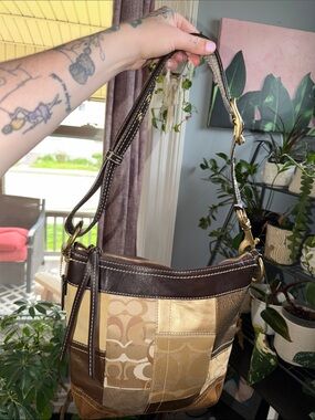 NEVER USED Coach Signature C Patchwork Hob Duffle should bag